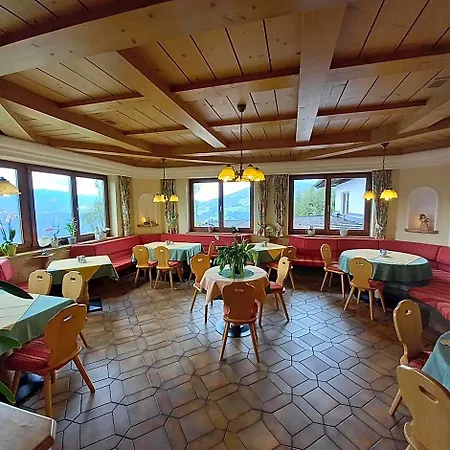 Berghof 3*
